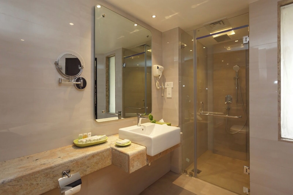 Deluxe Twin Room - Photo 14