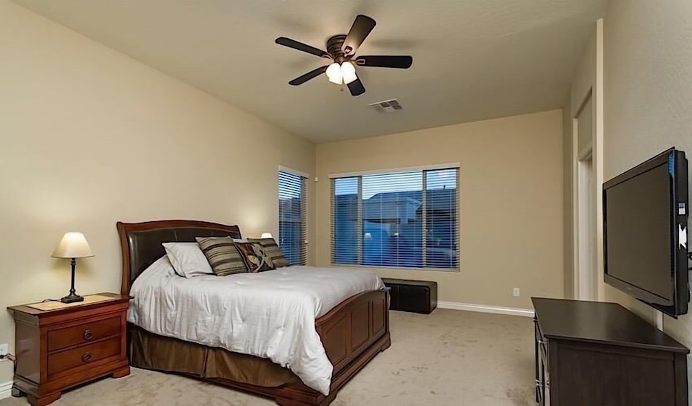 Condo, 4 Bedrooms