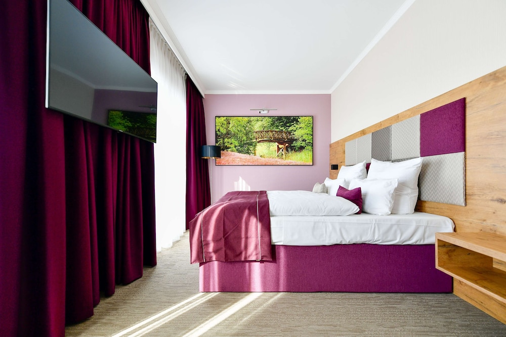 Comfort Room, 2 Twin Beds, Accessible - Photo 5