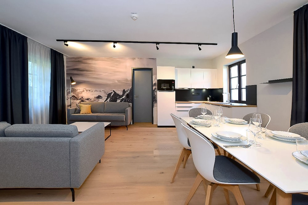 Executive Suite photo 1