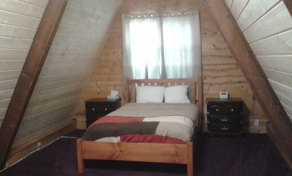 Traditional Chalet, 2 Bedrooms photo 1