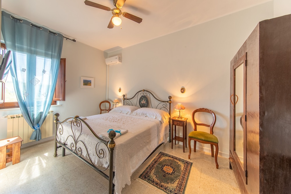 Deluxe Room photo 1