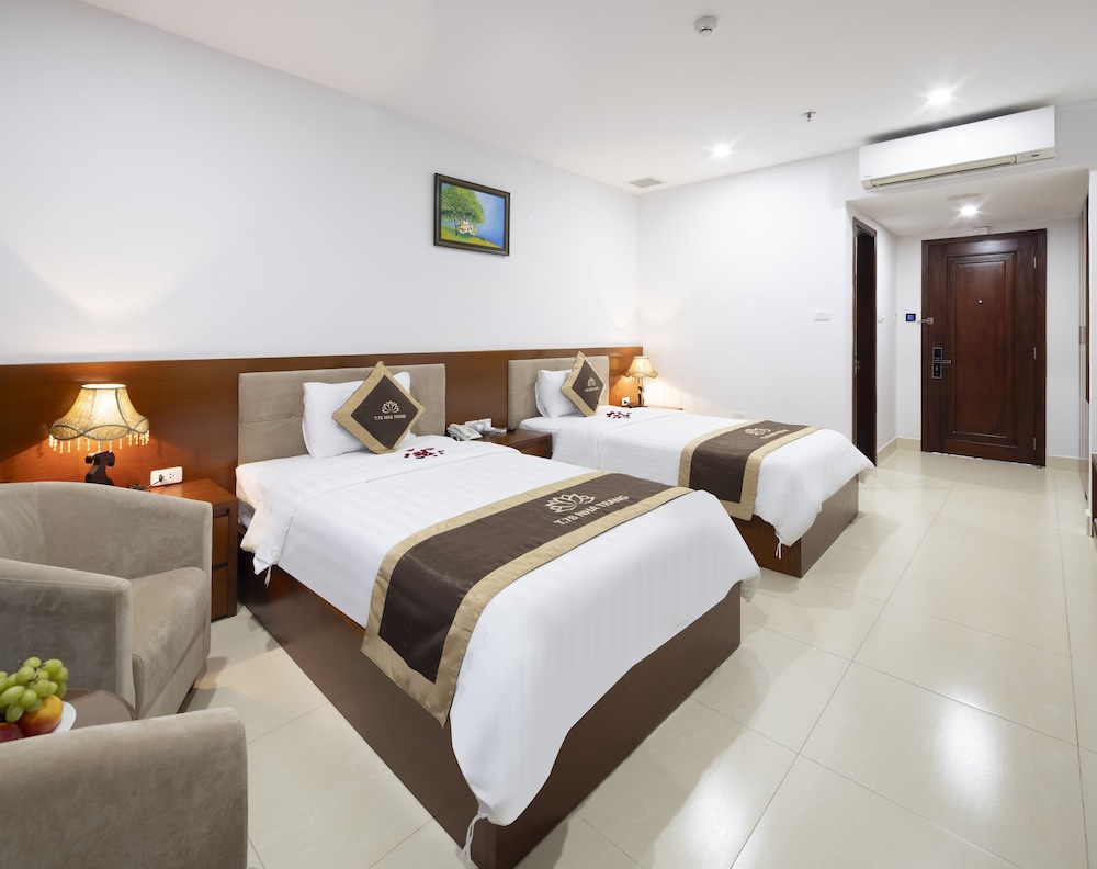 Deluxe Double or Twin Room - Photo 5