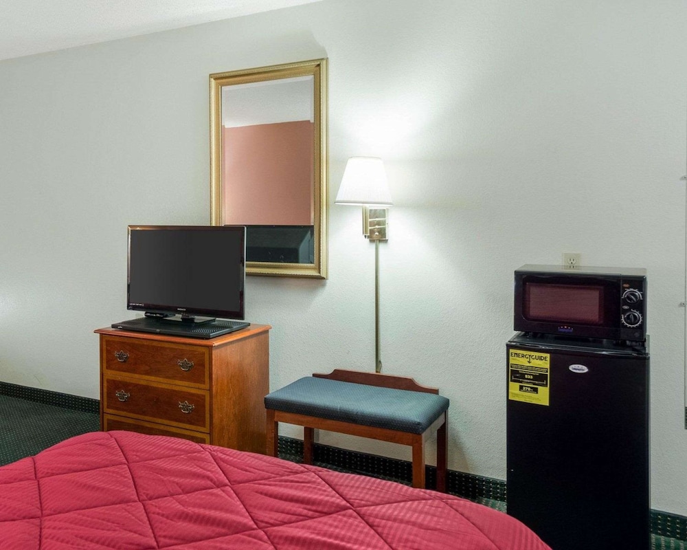 Standard Double Room, 2 Double Beds, Non Smoking - Photo 3