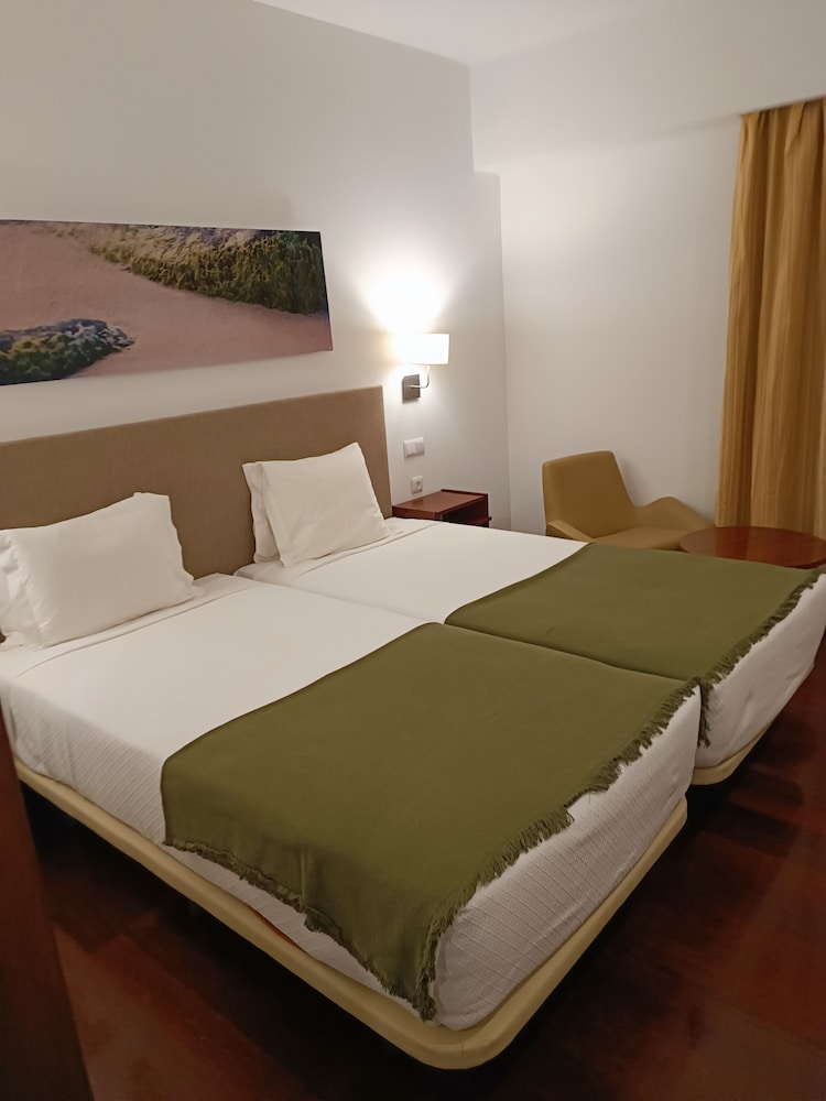 Twin Room (Single Use)