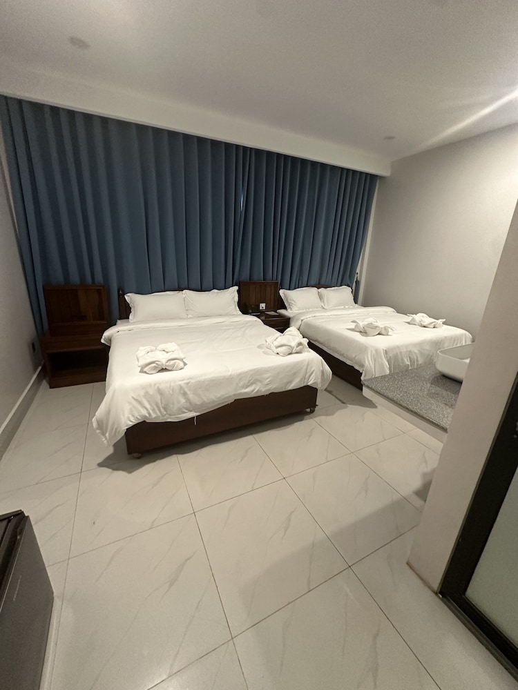 Deluxe Room - Photo 1