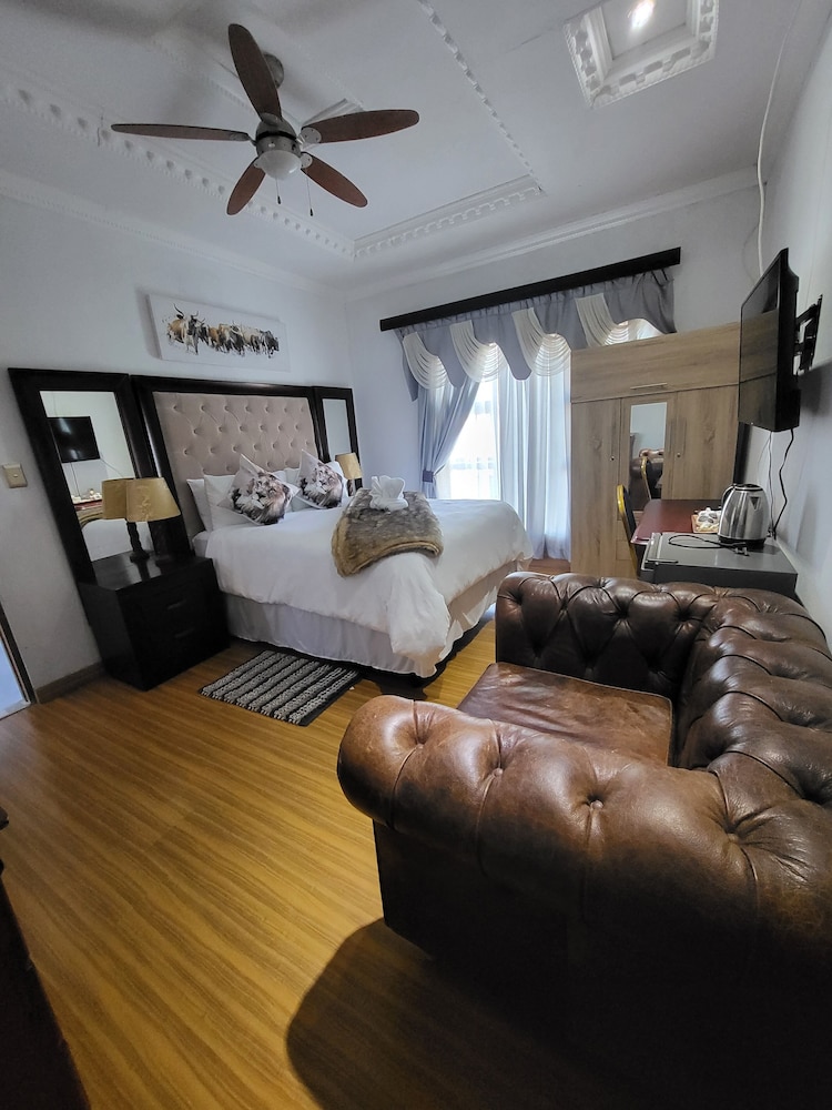 Presidential Studio Suite