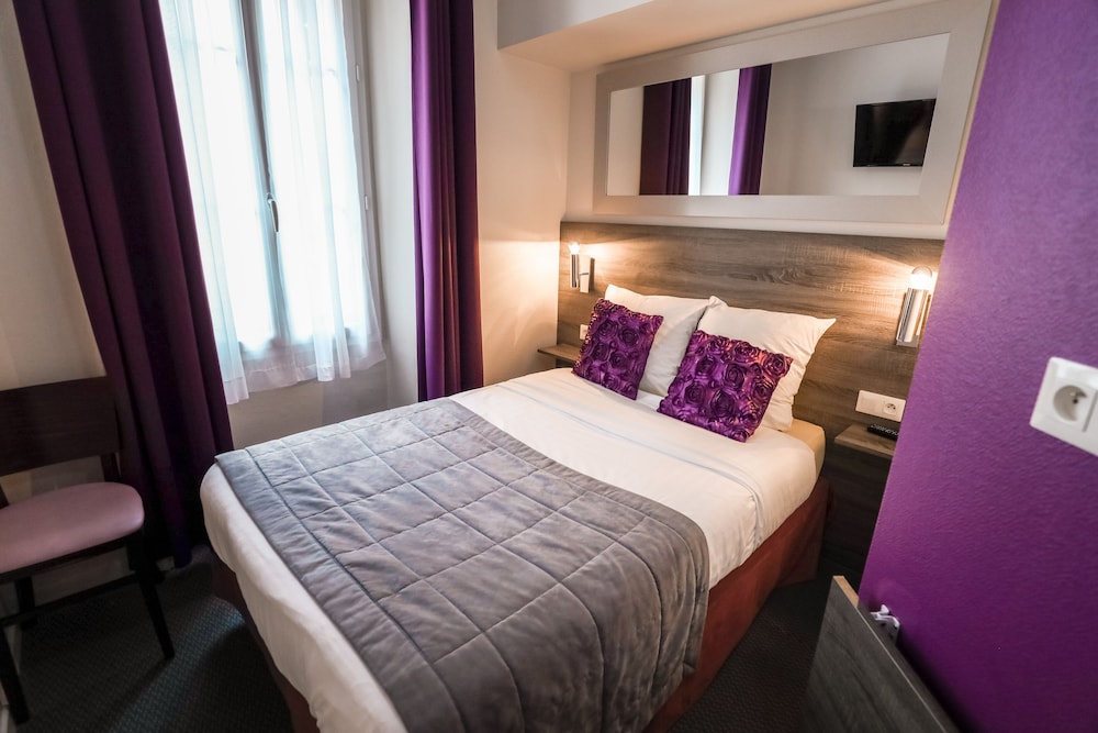 Basic Single Room, Ensuite