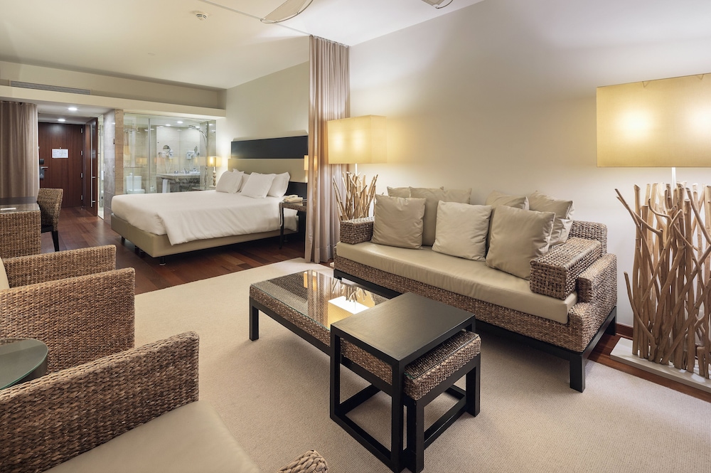 Suite, 1 Bedroom (Vilamoura Side Sea View, Top Floor) - Photo 4