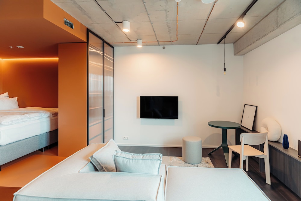 Superior Studio Suite