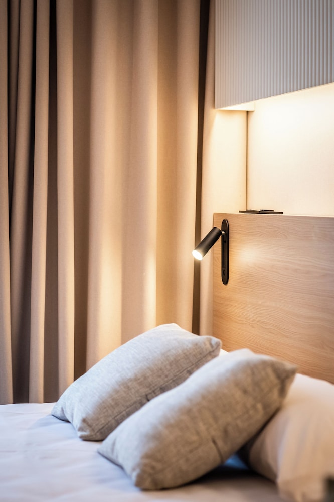 Superior Quadruple Room, Kitchenette photo 3