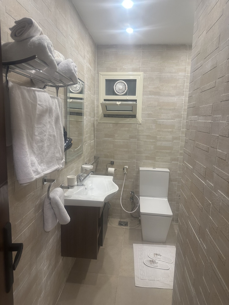 Standard Triple Room photo 3