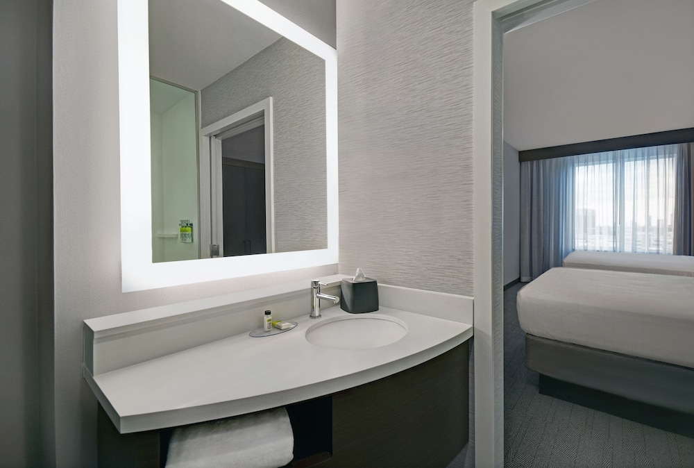 Suite, 1 Bedroom, Kitchen