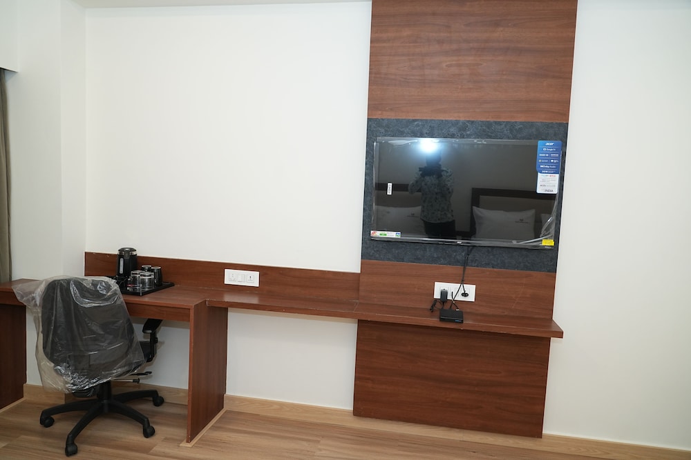 Executive Quadruple Room photo 2