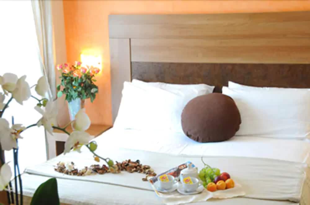 Standard Triple Room - Photo 6