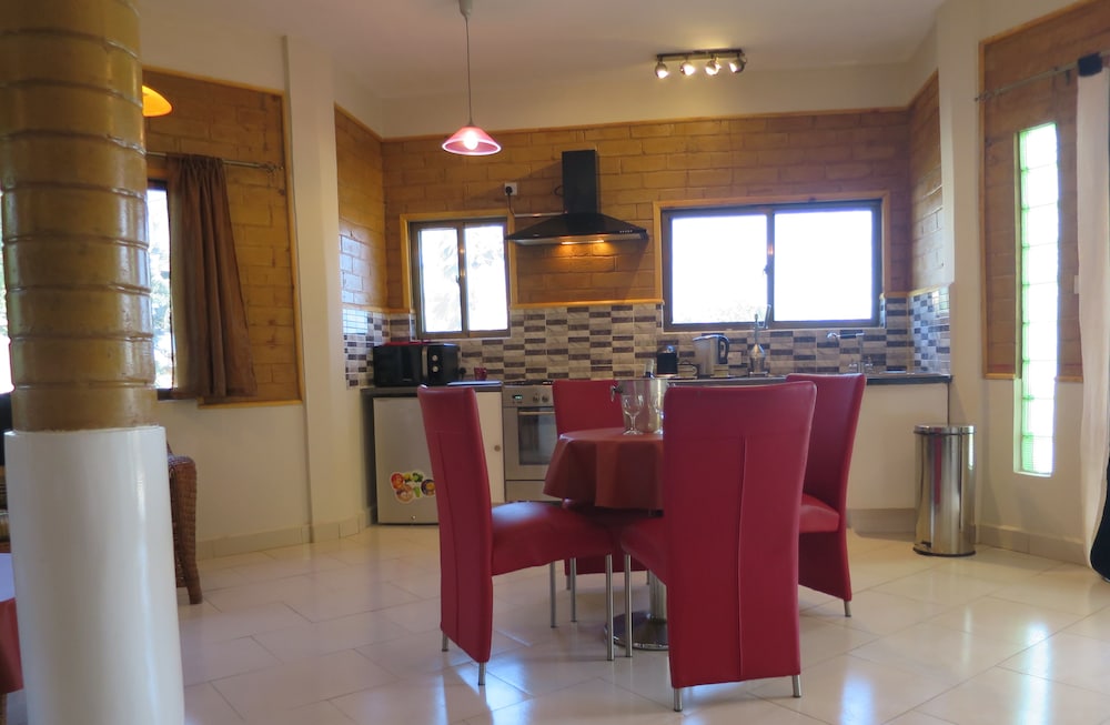 Luxury Apartment, 2 Bedrooms, Sea View photo 2