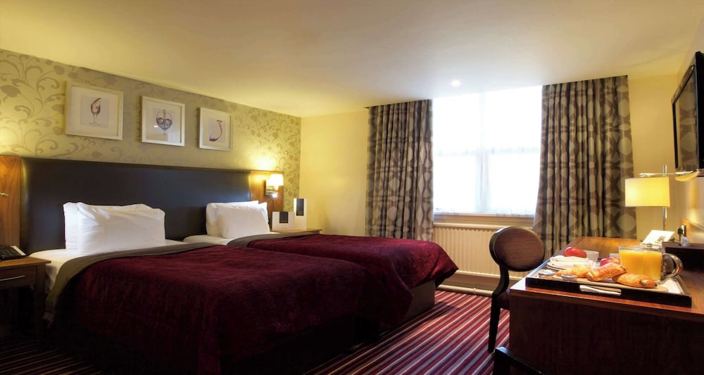 Standard Room, 2 Twin Beds, Non Smoking - Photo 5