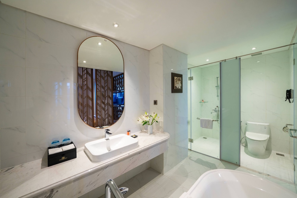 Northern Charm Suite photo 2