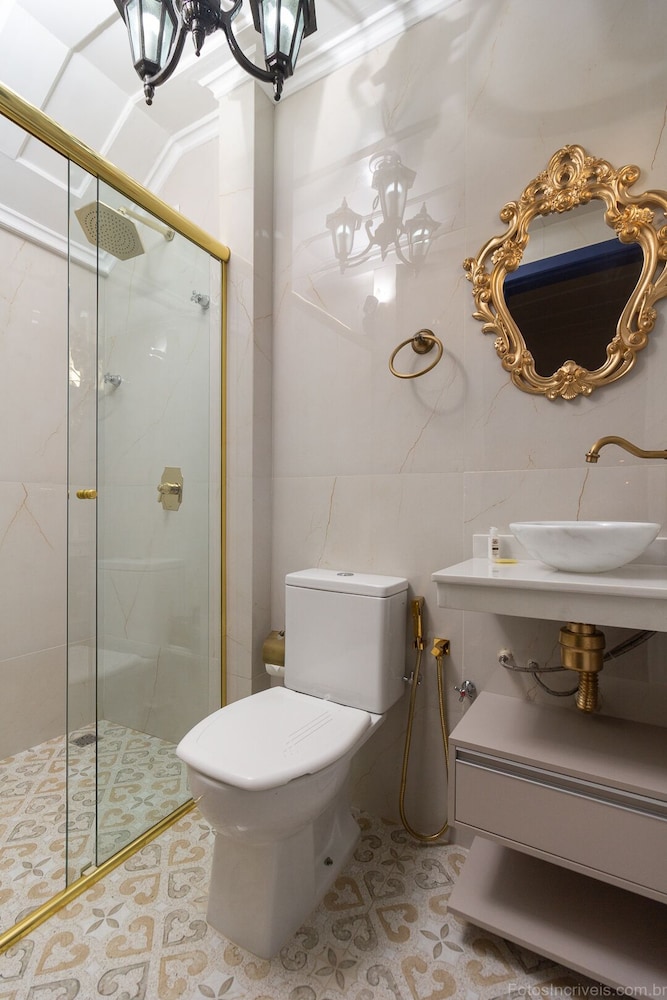 Deluxe Triple Room photo 2