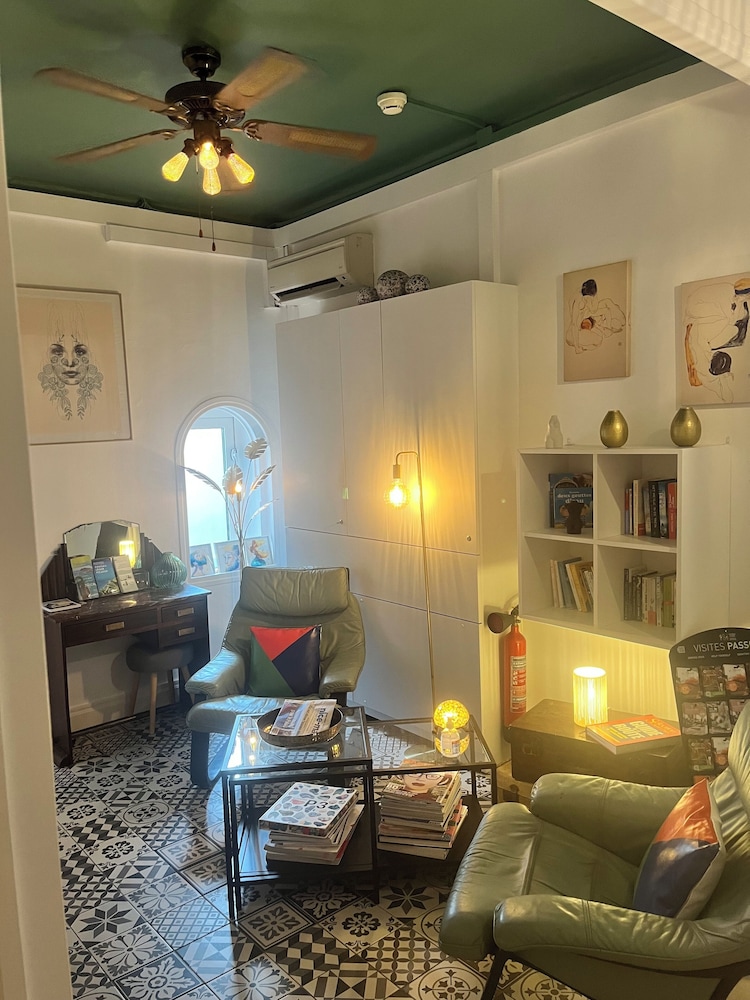 Twin Room, Sea view, Queen size bed or 2 Twin Beds, photo 6