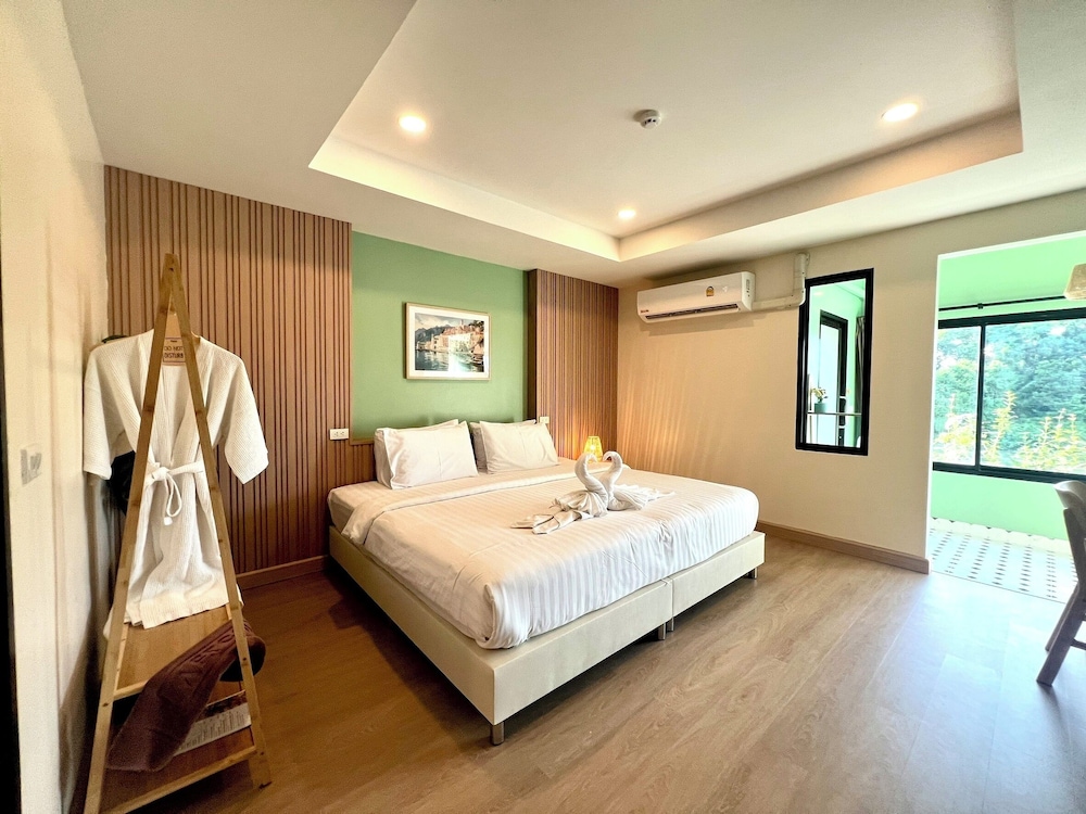 Exclusive Room, Kitchenette, River View