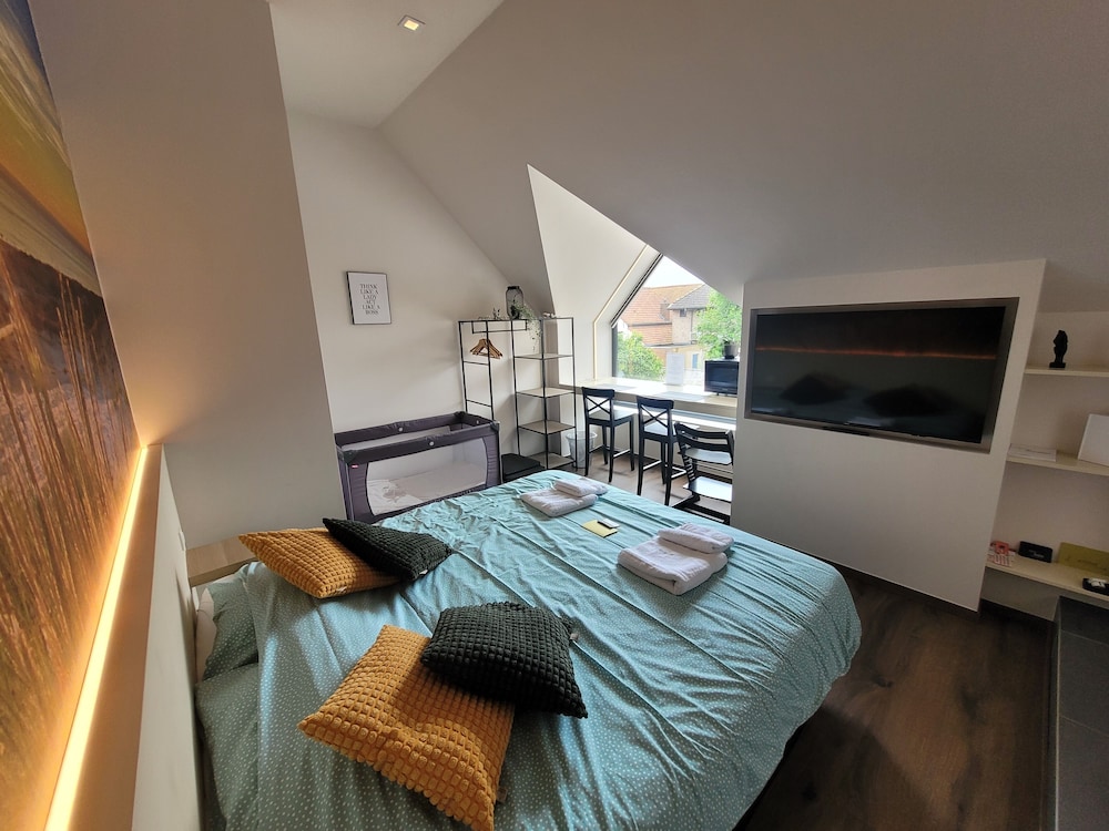 Comfort Room photo 2