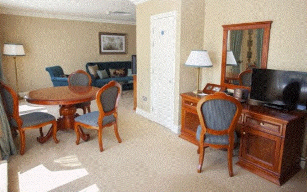 Deluxe Double Room, Multiple Beds, Golf View photo 2
