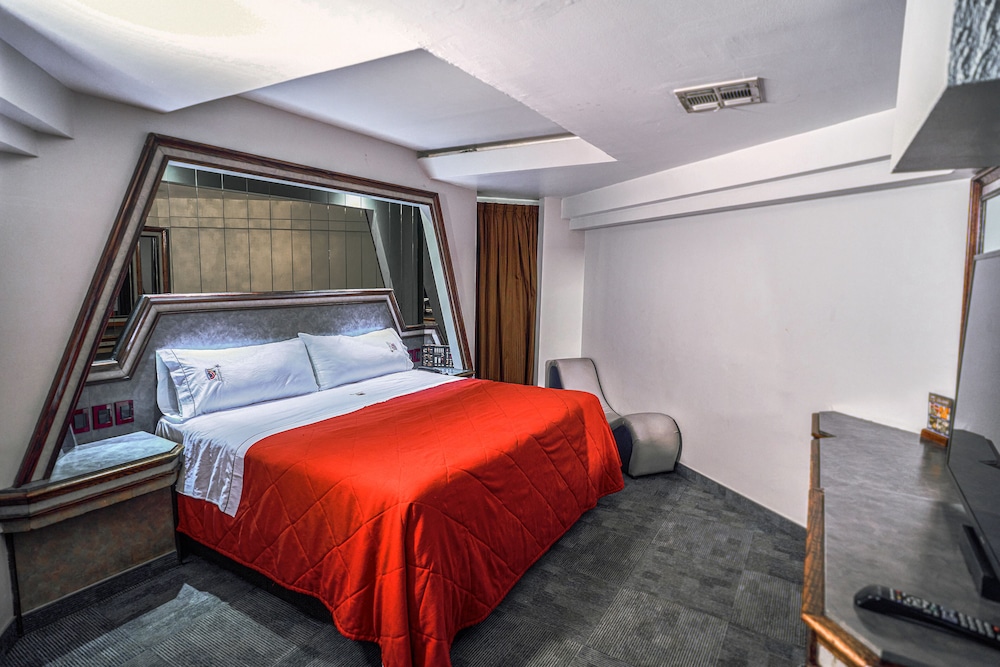 Premium Suite, 2 Bedrooms photo 3