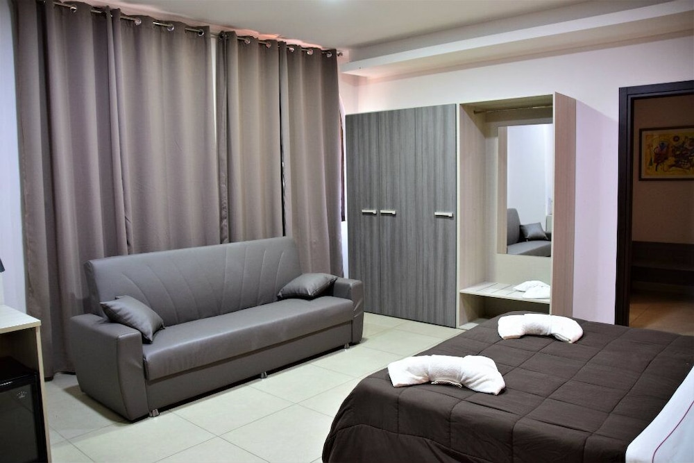 Quarto Quádruplo Padrão, 2 Quartos, Varanda