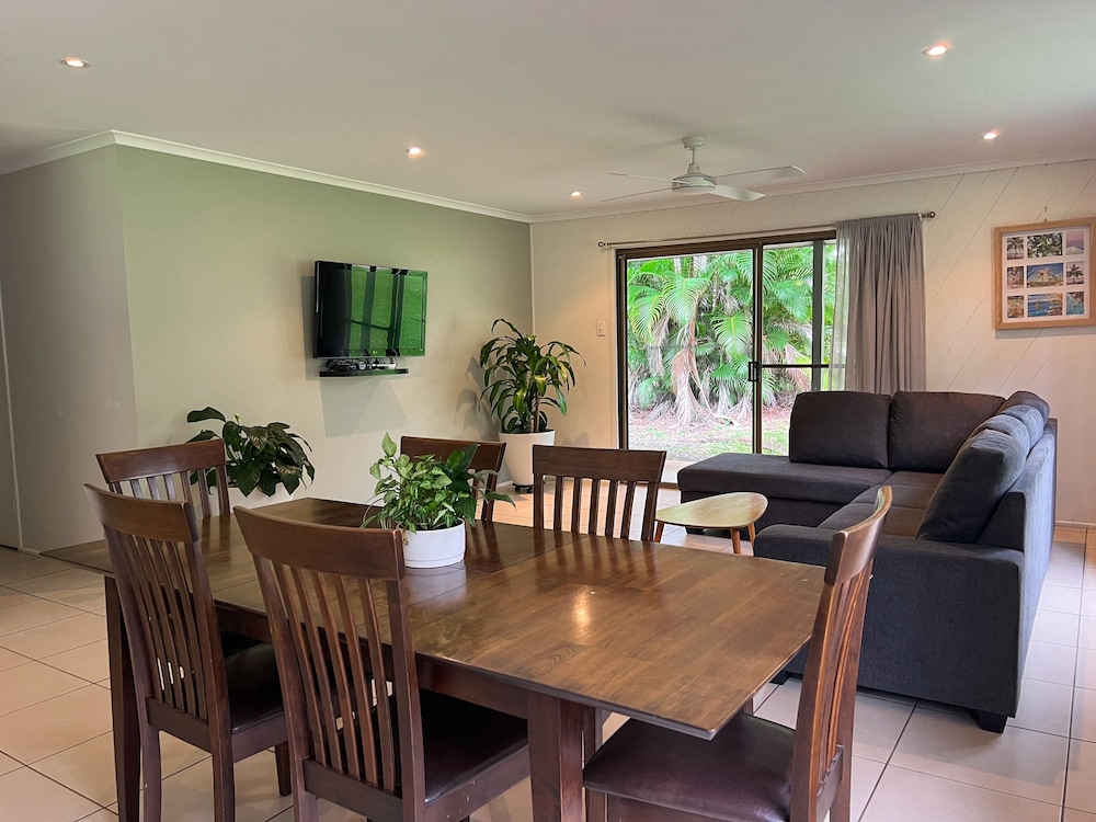 Deluxe Cottage, 3 Bedrooms photo 2