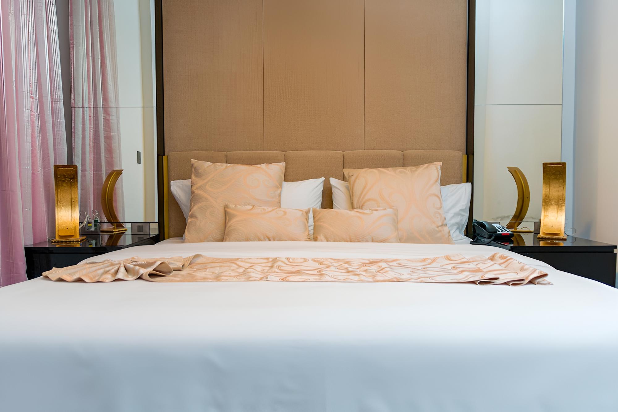 Grand Studio Suite, 1 King Bed