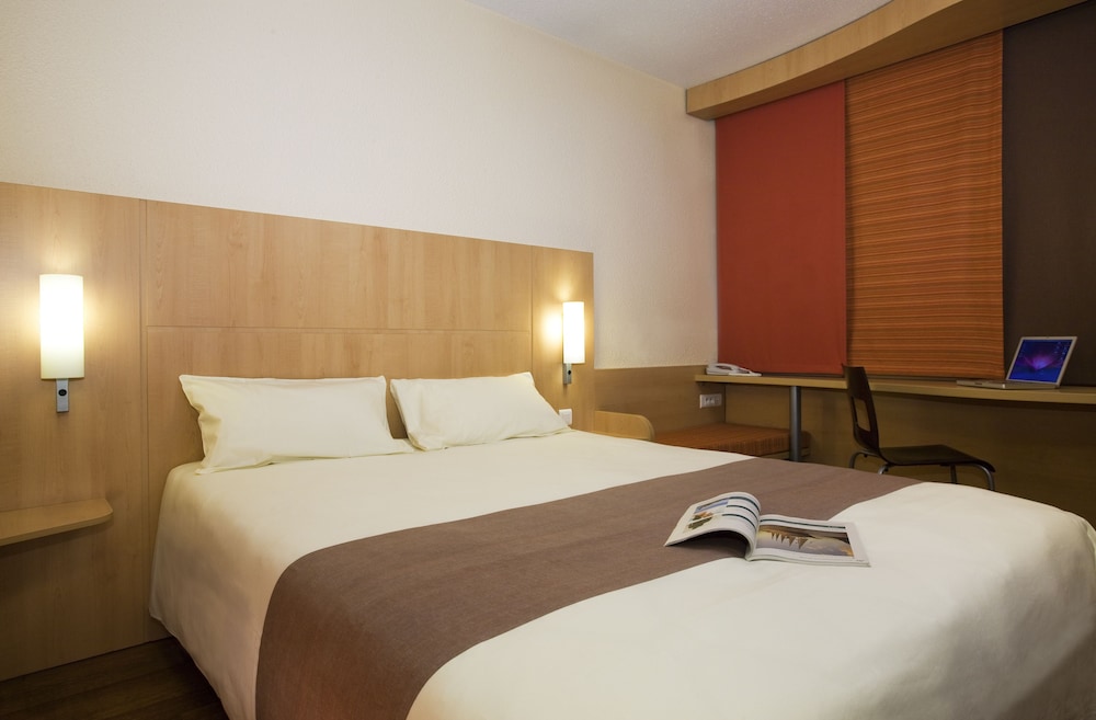 Standard Double Room, 1 Double Bed - Photo 2