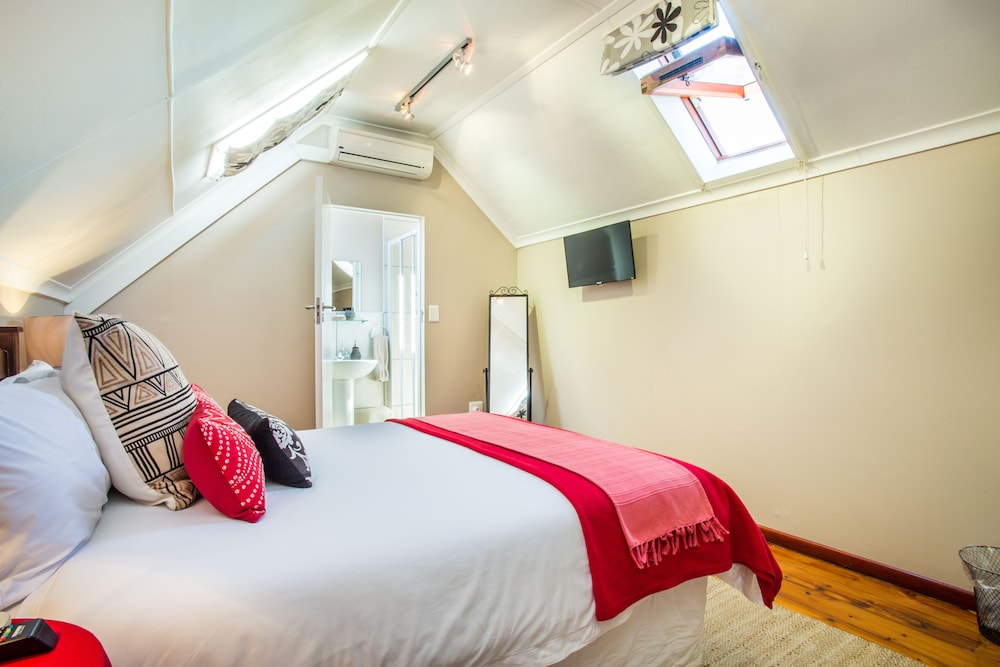 Loft (Barn Room Double) photo 3