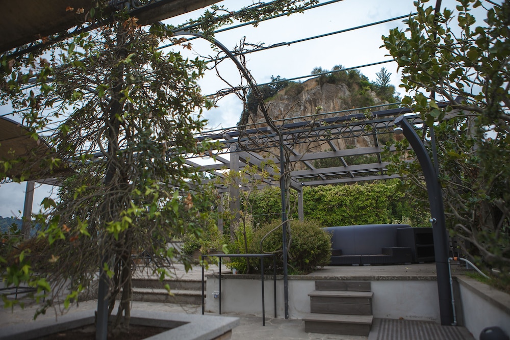 Apartment, Annex Building photo 3