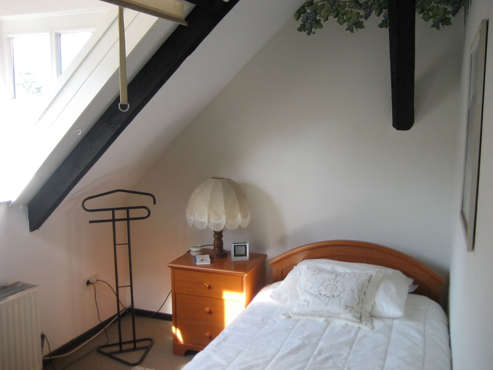 Single Room (Internet on request) photo 2