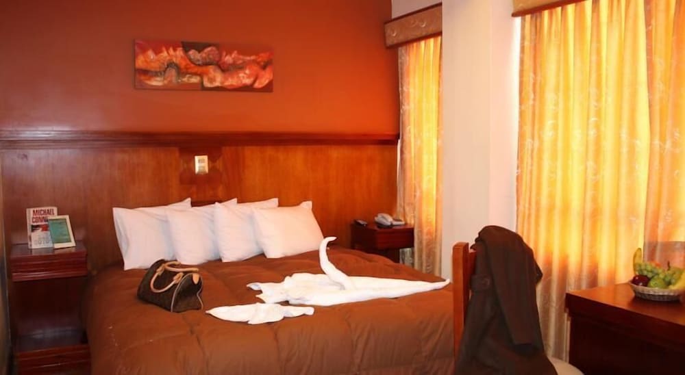 Standard Room, 1 King Bed