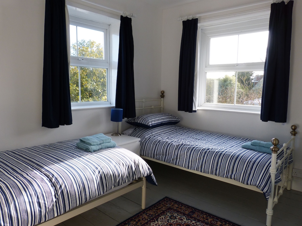 Cottage photo 2