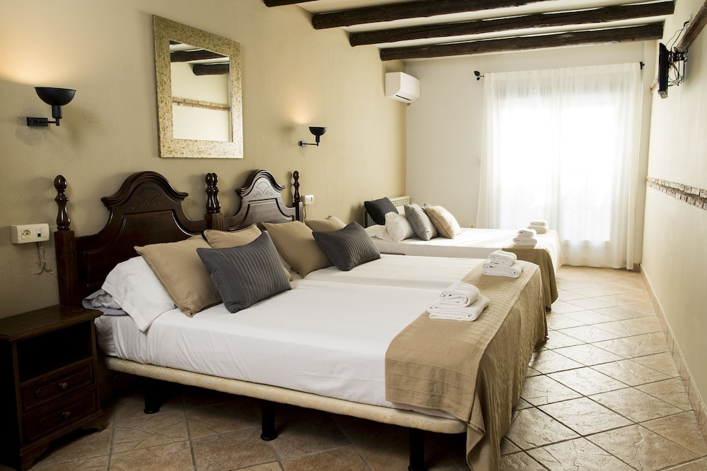 Standard Triple Room, 1 Queen Bed, Garden View