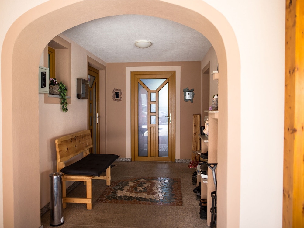 Apartment photo 3