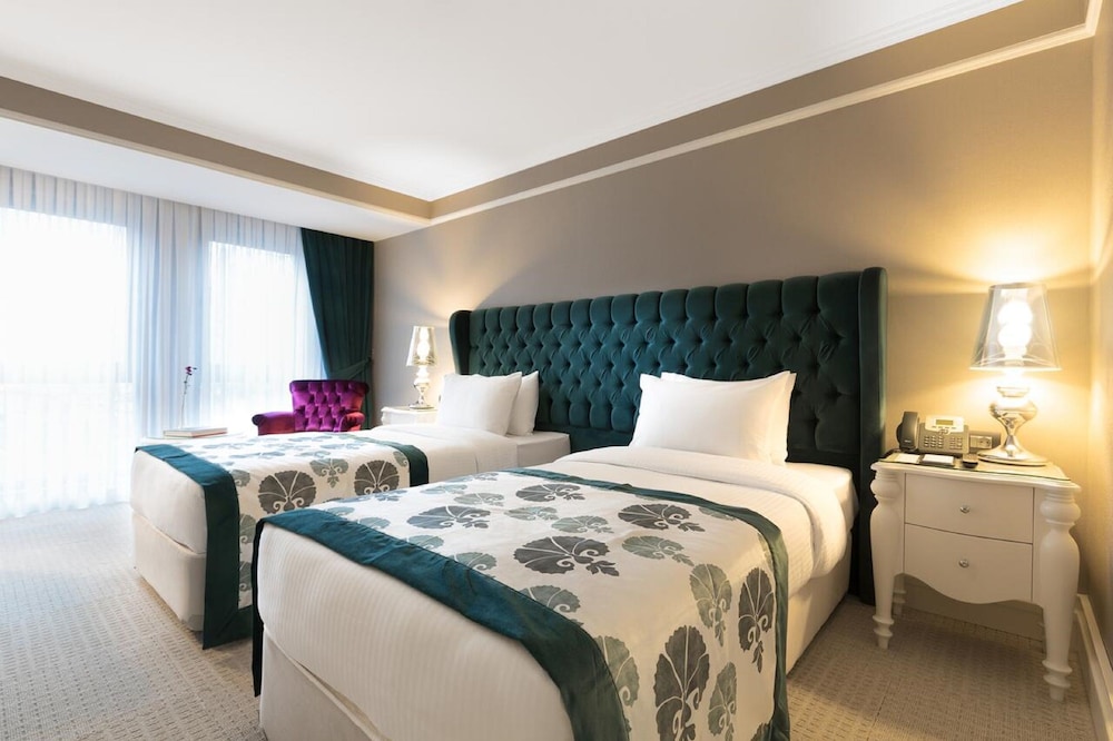 Standard Room photo 2