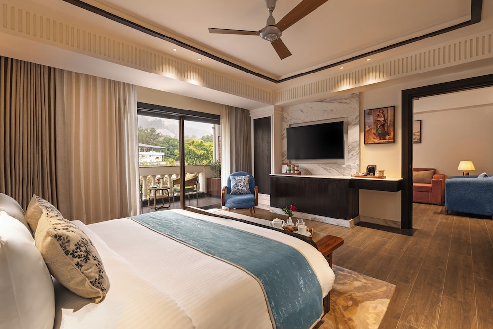 Family Suite with Balcony