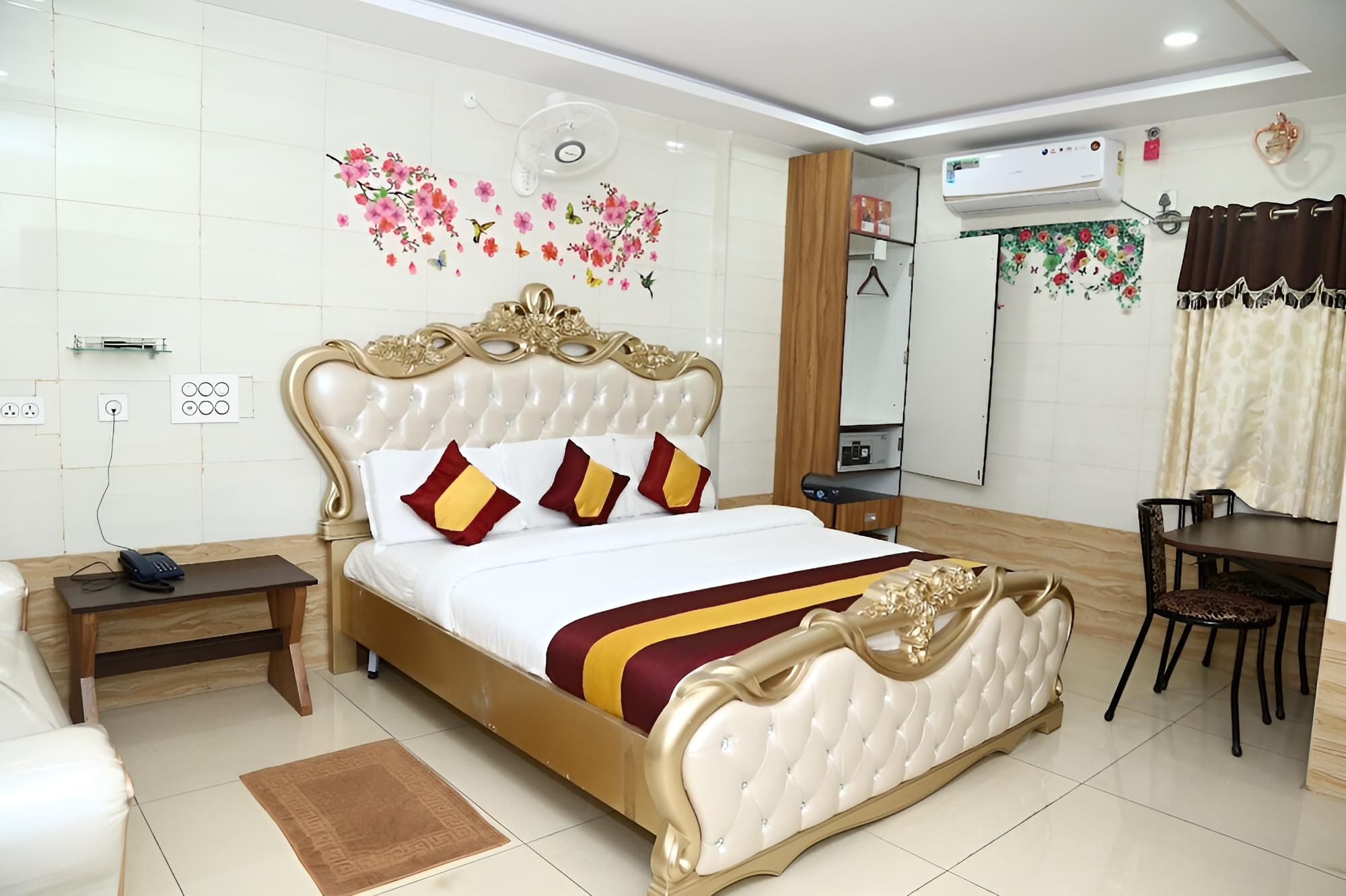 Deluxe Suite, 1 Double Bed, Non Smoking photo 1