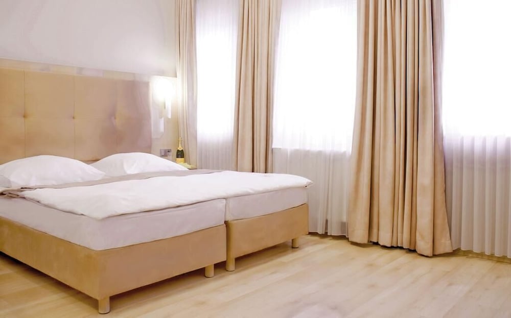 Standard Double Room photo 1
