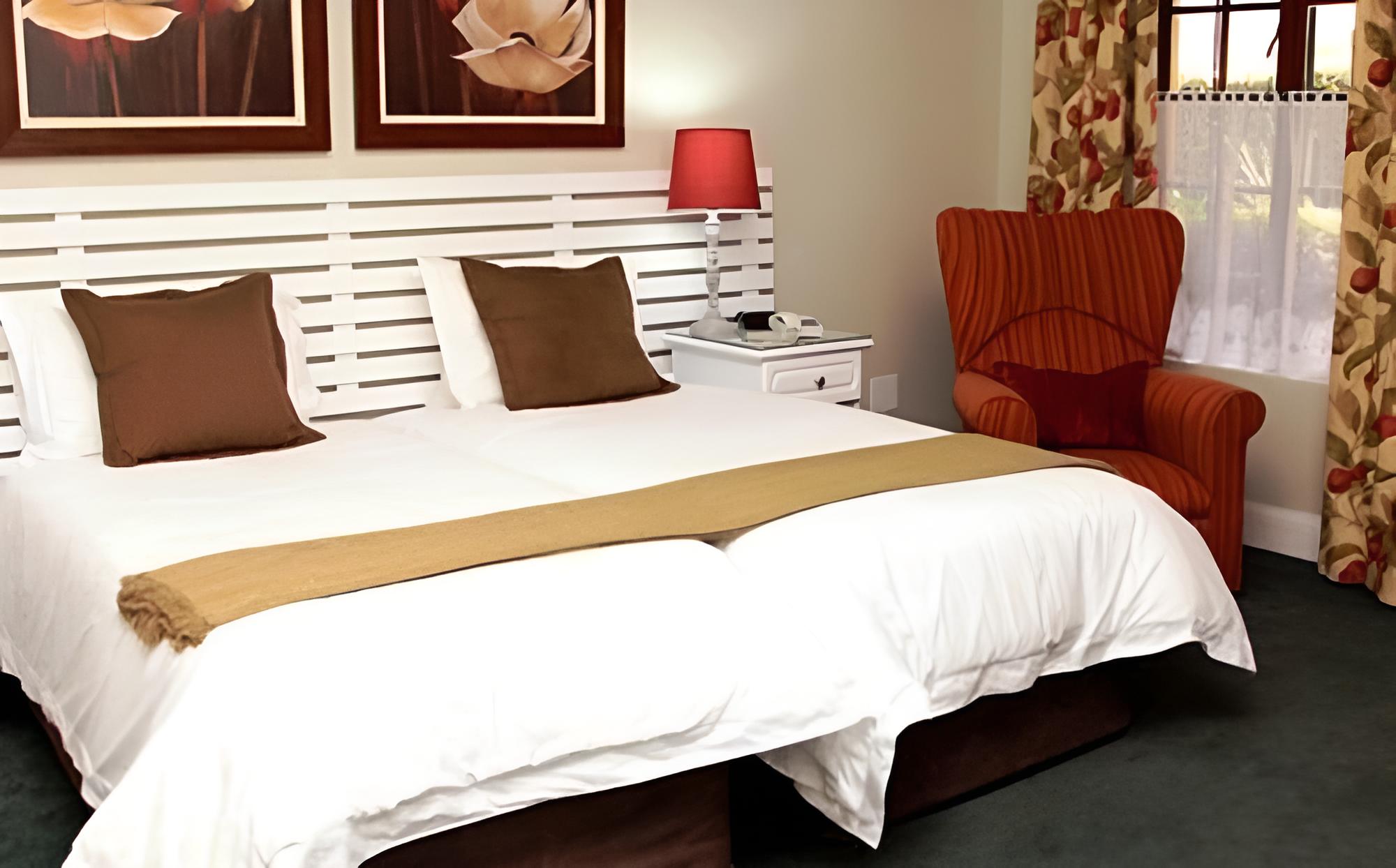 Standard Room photo 2