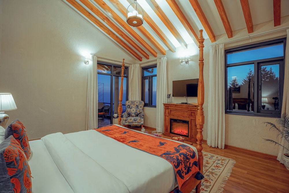 Deluxe Room - Photo 2