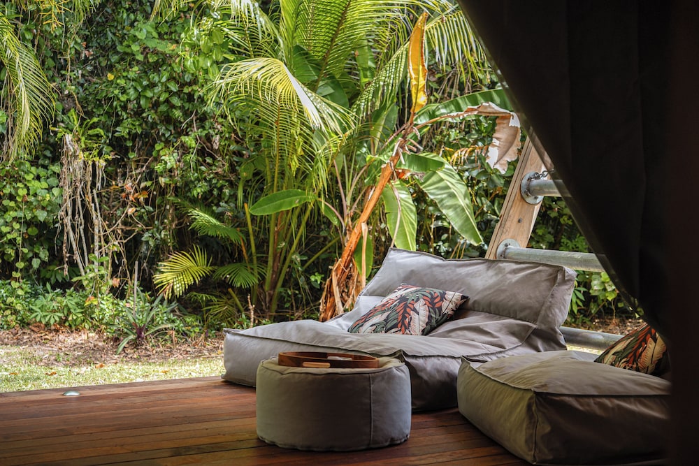 Deluxe Couples Glamping