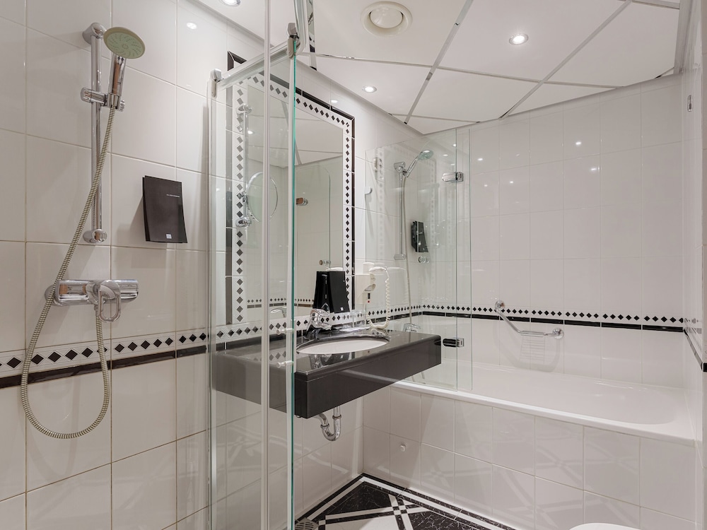 Premium Room - Photo 5