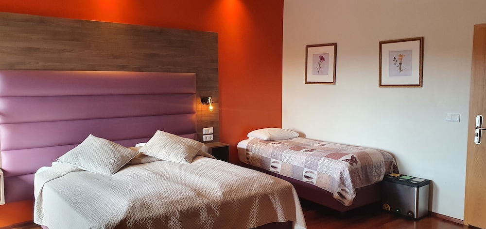 Triple Room, Balcony
