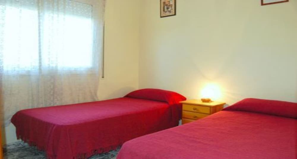 Family House, 4 Bedrooms, Pool View photo 3