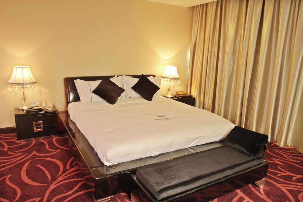 Presidential Suite photo 2